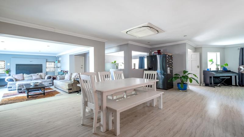 3 Bedroom Property for Sale in Kleinbosch Western Cape